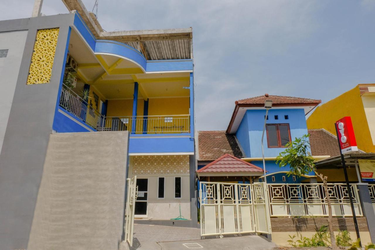 Oyo 1979 Alif Family Residence Μαλάνγκ Εξωτερικό φωτογραφία